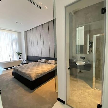 Luxury Penthouse Prishtina Apartment Priștina Exterior foto